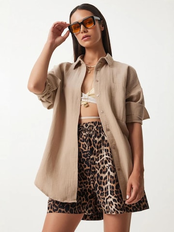 Happiness İstanbul Shirt in Beige: front