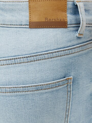 Skinny Jeans di Bershka in blu