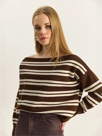 Pullover di Bianco Lucci in marrone