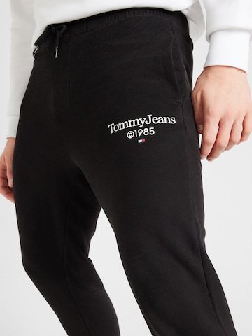 Tommy Jeans Plus Tapered Hose in Schwarz