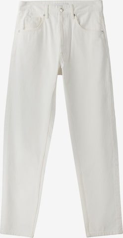 Bershka Regular Jeans in White: front