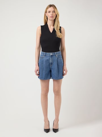 regular Jeans di YAS in blu