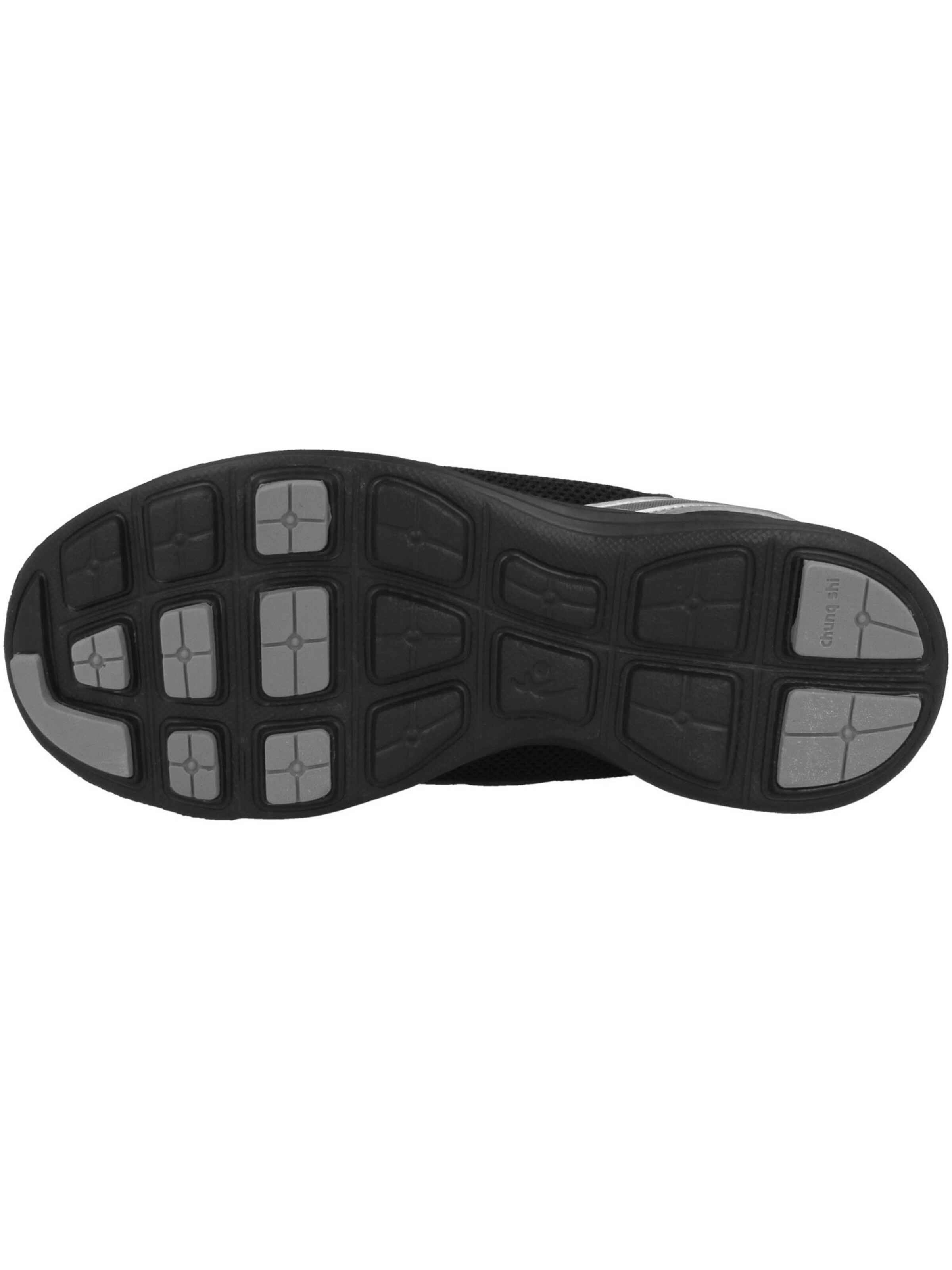 Chaussures Baskets basses CHUNG SHI en Noir 
