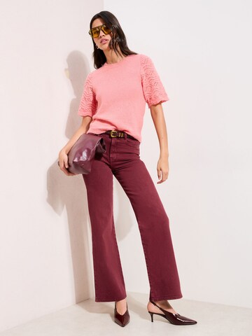 Friends Like These tavaline Teksapüksid, värv punane