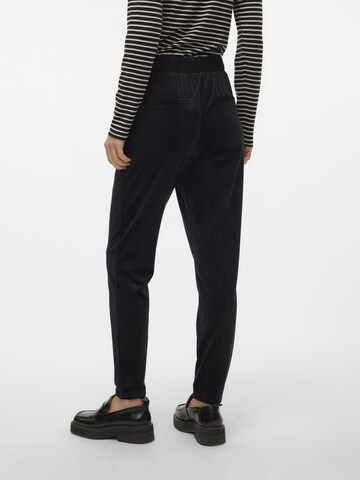 VERO MODA Tapered Trousers 'LEA' in Black