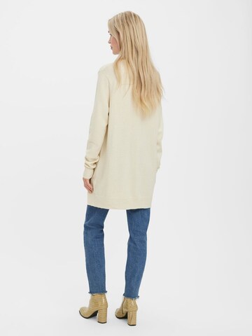 VERO MODA Neuletakki värissä beige