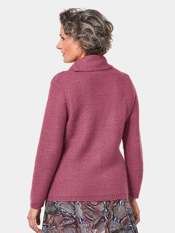 Goldner Pullover in Lila