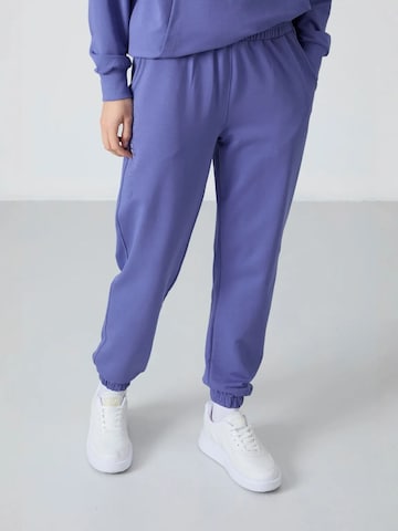 Tommy Life Joggingpak in Lila