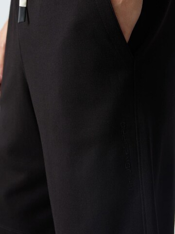 Tommy Life Tracksuit in Black