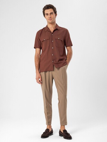 Antioch Regular fit Button Up Shirt in Brown