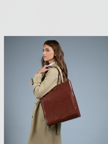 The Bridge Shopper in Brown: front