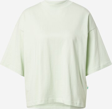 T-shirt Urban Classics en vert : devant