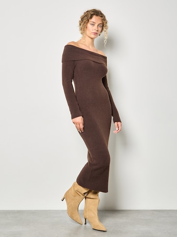 Apricot Dress ' ' in Brown: front