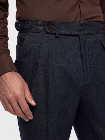 Antioch Regular Pleat-front trousers in Blue