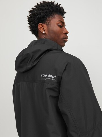 JACK & JONES Функциональная куртка 'Hike' в Черный