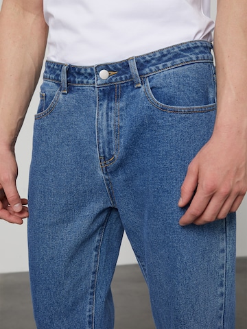 regular Jeans 'Rico' di DAN FOX APPAREL in blu