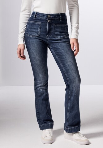 Street One Studio Slimfit Skinny Flared Jeans in Blau: Vorderseite