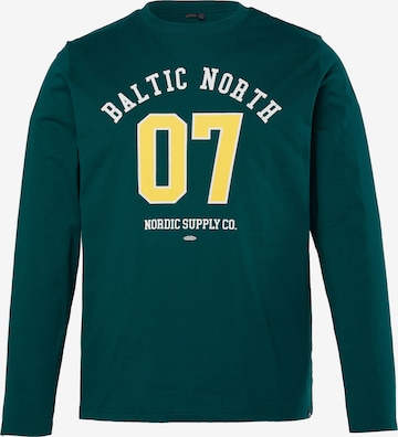 Men Plus Shirt in Green: front