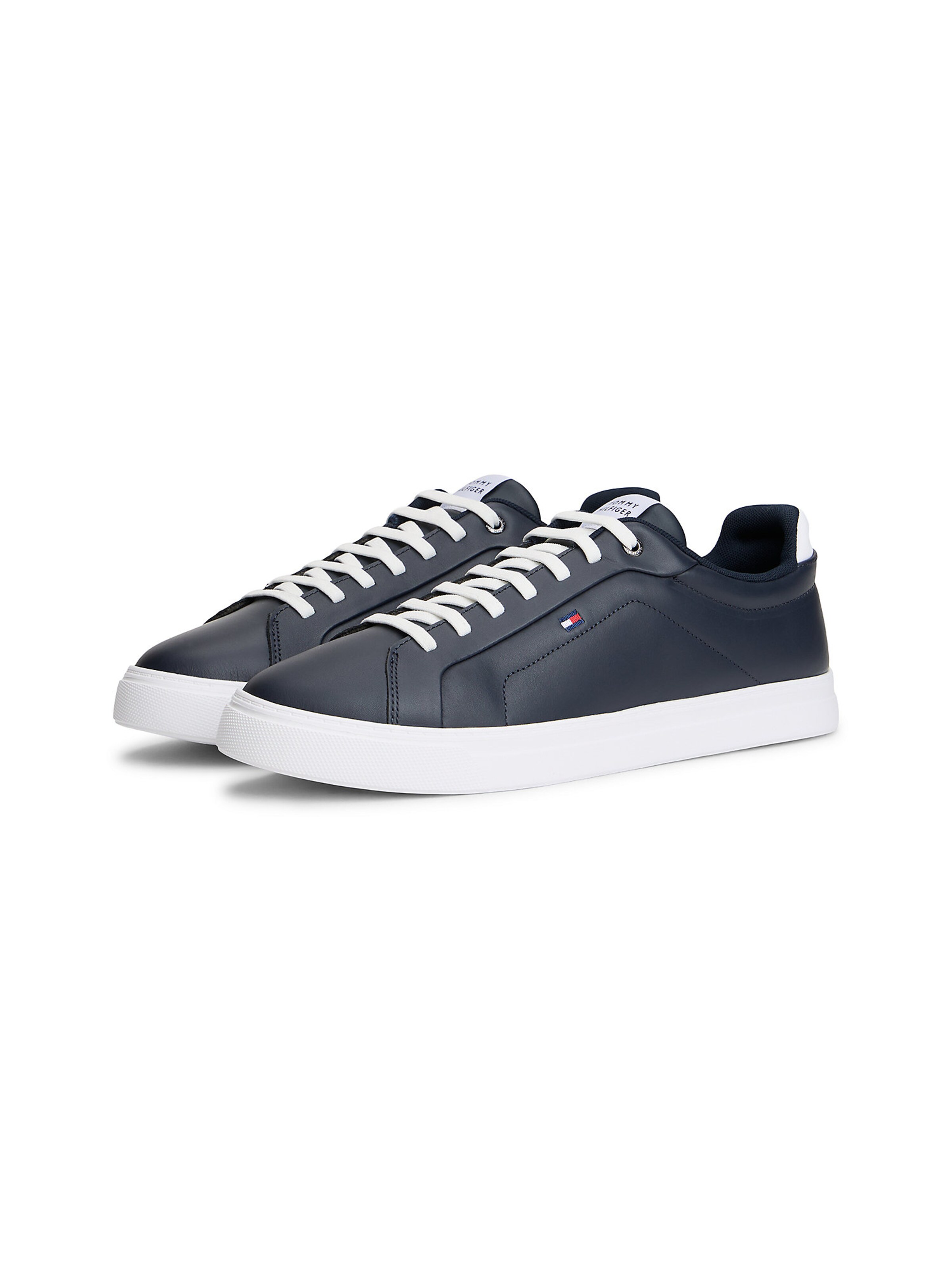 TOMMY HILFIGER Sneakers in Blue