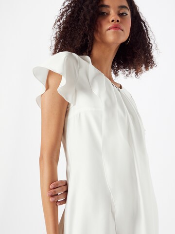 Robe de cocktail SWING en blanc