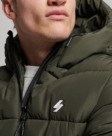 Superdry Winterjacke in Grün