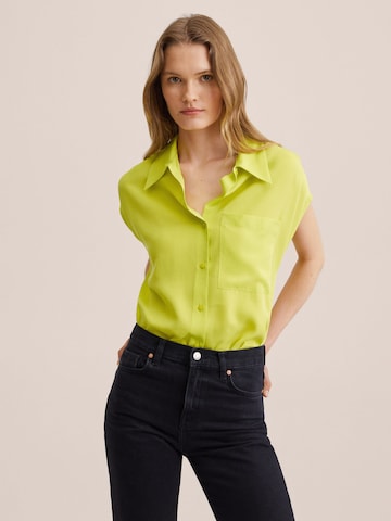 MANGO Bluse 'LIM' i grøn: forside