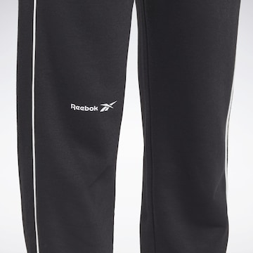 Reebok Slim fit Sports trousers in Black
