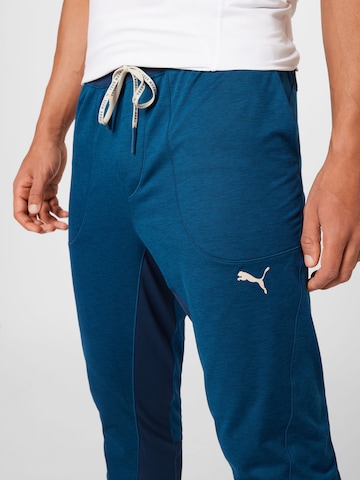 Regular Pantalon de sport PUMA en bleu