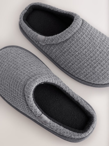 Next - Zapatillas de casa en gris