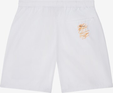 CONVERSE Regular Shorts in Weiß