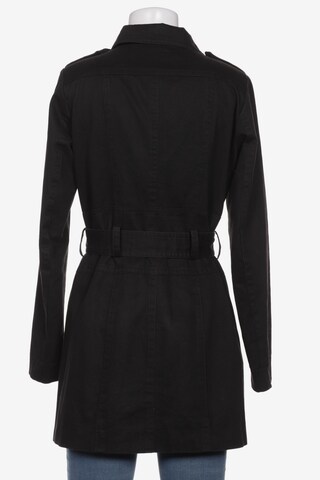 zero Jacket & Coat in XS in Black