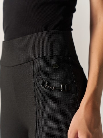 KOROSHI Bootcut Bukser i sort