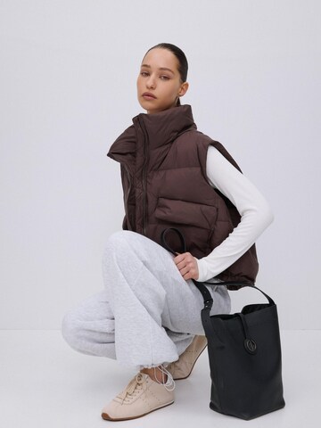 Estro Vest '83101' in Brown
