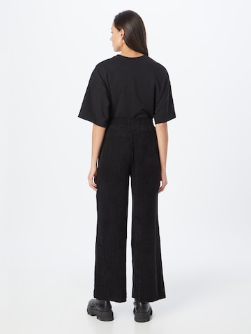 Wide leg Pantaloni di Urban Classics in nero