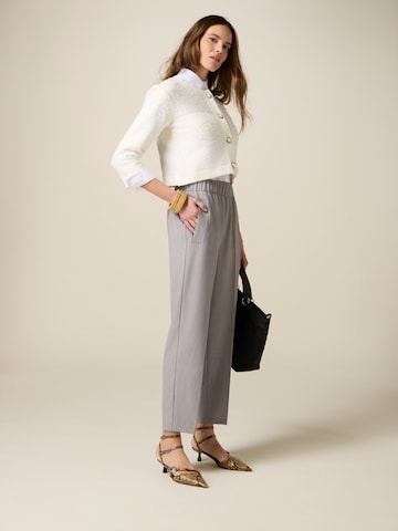 Loosefit Pantaloni di oltre in grigio