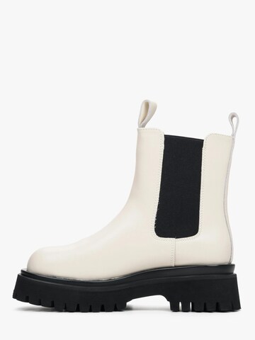 Estro Chelsea Boots '2501-02' in White: front