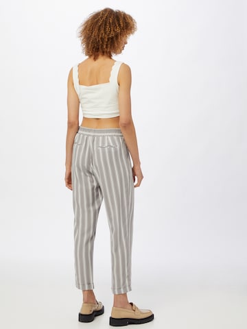 Tapered Pantaloni de la MORE & MORE pe gri