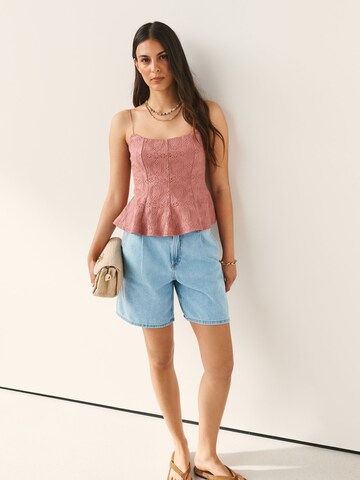 Next Overdel i pink: forside