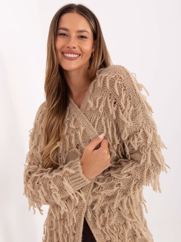 Madnezz House Strickjacke '0820.85' in Beige