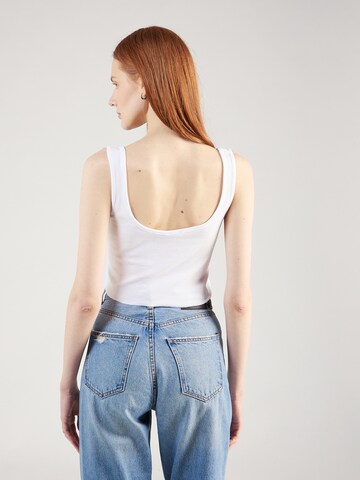 Top 'The One' di Cotton On in bianco