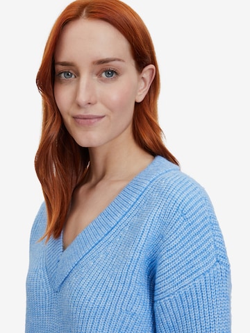 Betty & Co Strickpullover mit V-Ausschnitt in Blau