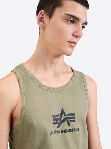 ALPHA INDUSTRIES Shirt in Grün