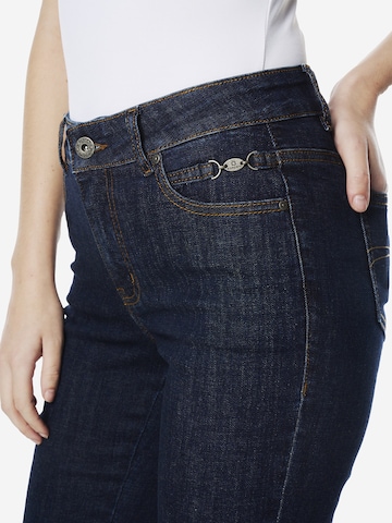 KOROSHI Flared Jeans i blå