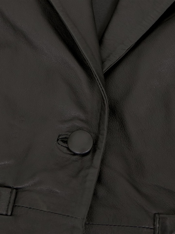 Jilani Between-Season Jacket 'Kylie' in Black