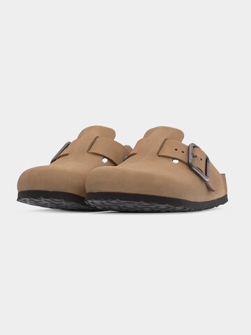 Saboţi 'Boston' de la BIRKENSTOCK pe bej