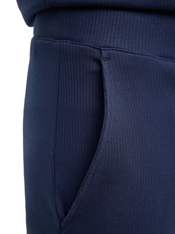 FALKE Regular Workout Pants 'Casual' in Blue