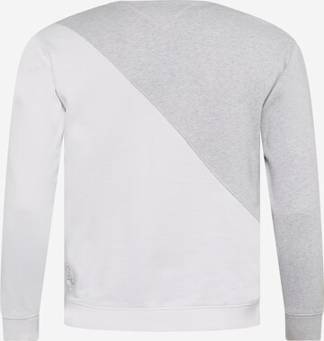 Tommy Jeans - Sweatshirt em cinzento