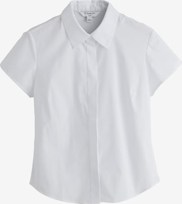 Next Pusero värissä valkoinen: etupuoli