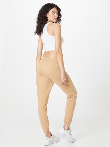 Tapered Pantaloni di GAP in beige