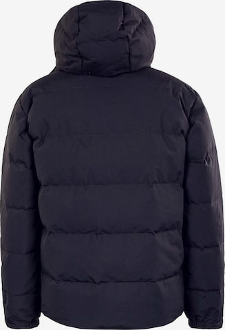 PATAGONIA Between-Season Jacket in Blue